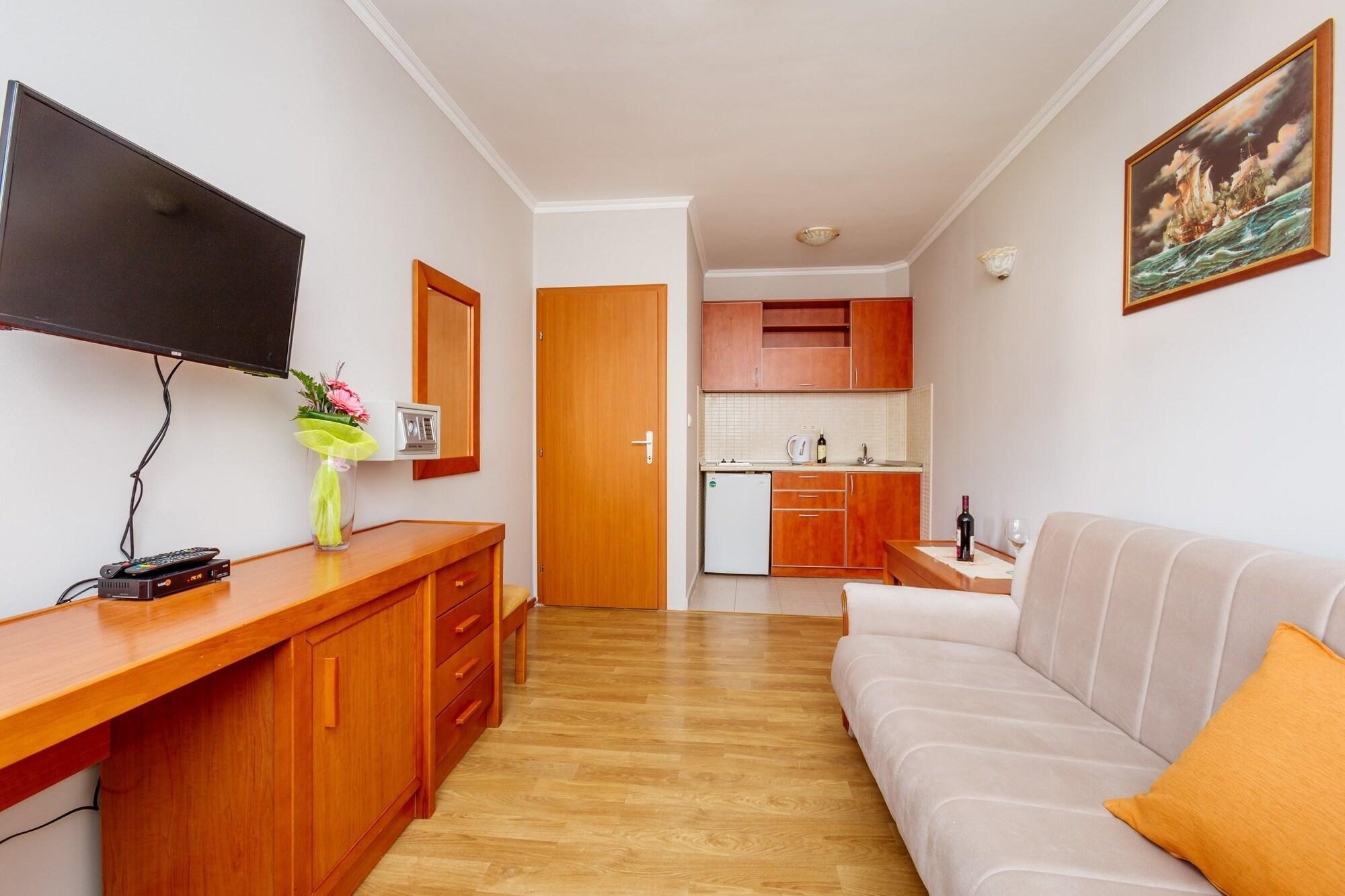 Apartments Perper Tivat Exterior foto