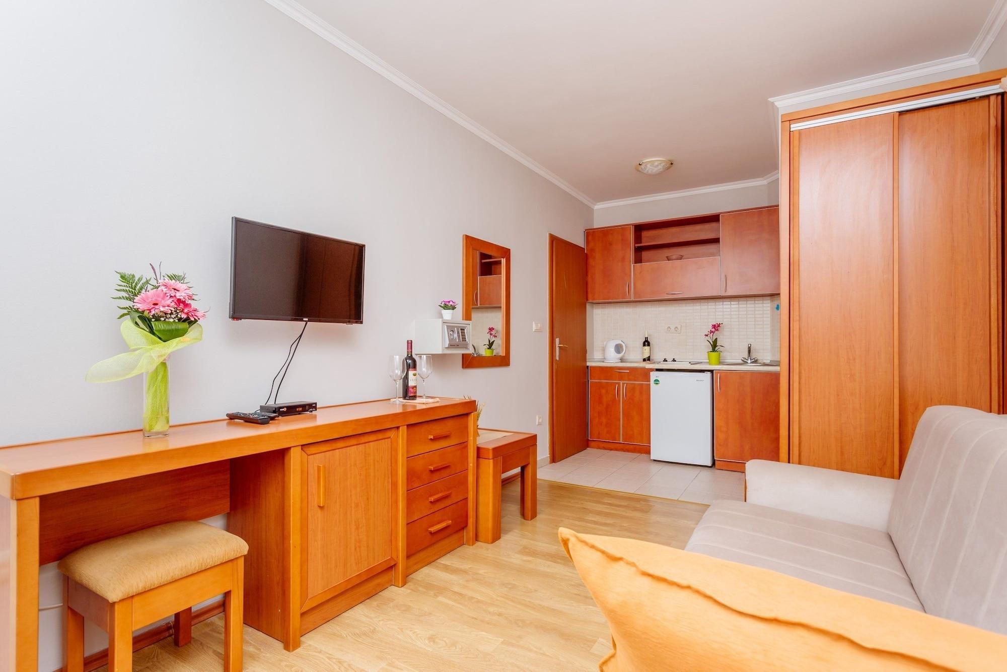 Apartments Perper Tivat Exterior foto