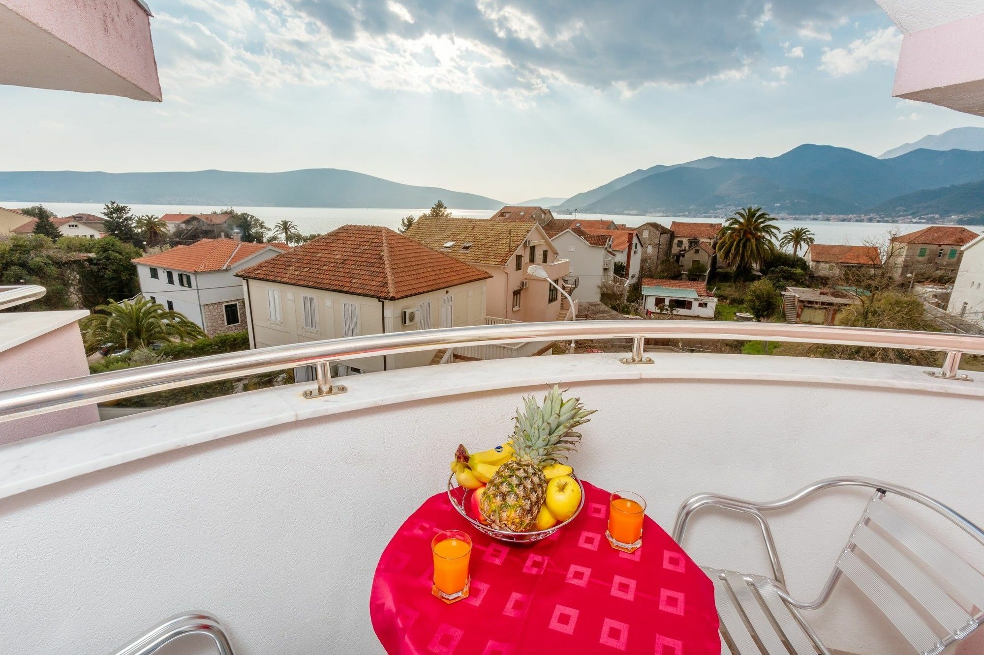 Apartments Perper Tivat Exterior foto